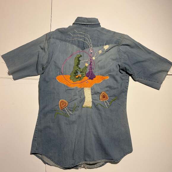 1960s/1970's Wrangler Denim Shirt With Big Embroidery - Picture 4 of 11
